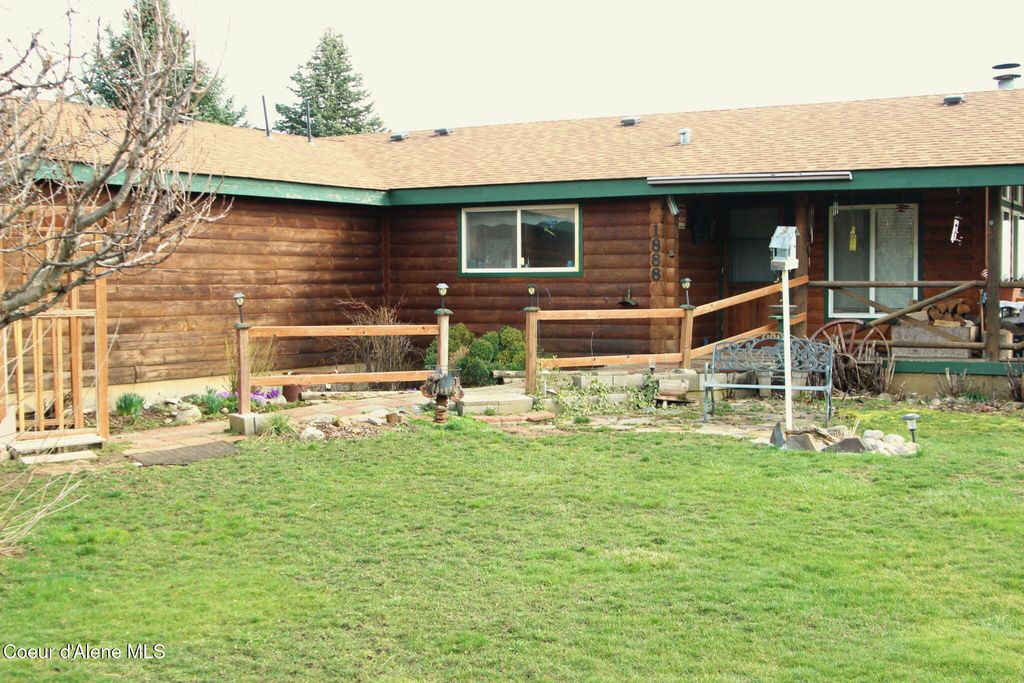 1888 E SHOSHONE AVE, Athol, ID 83801