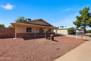 2331 E BETTY ELYSE Lane, Phoenix, AZ 85022