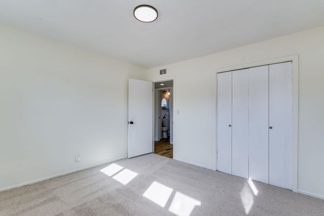 5006 E Bleckley Ct, Wichita, KS 67218