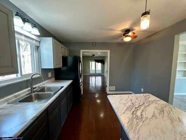 7880 State Road 236, North Salem, IN 46165