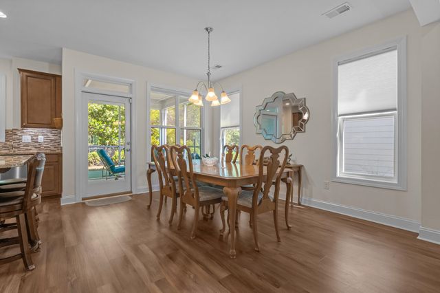 1727 Suncrest Dr., Myrtle Beach, SC 29577