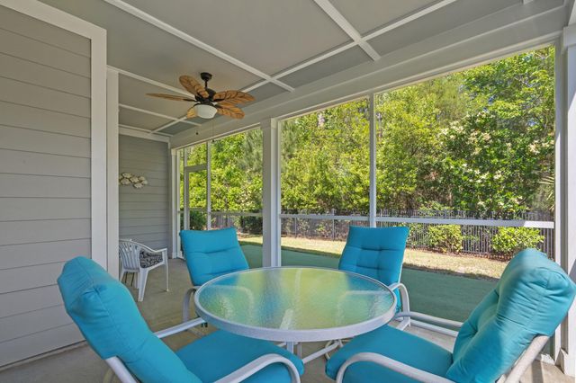 1727 Suncrest Dr., Myrtle Beach, SC 29577
