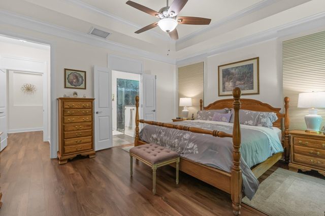 1727 Suncrest Dr., Myrtle Beach, SC 29577