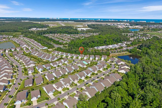 1727 Suncrest Dr., Myrtle Beach, SC 29577