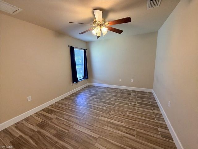 2110 SW 38th TER, Cape Coral, FL 33914