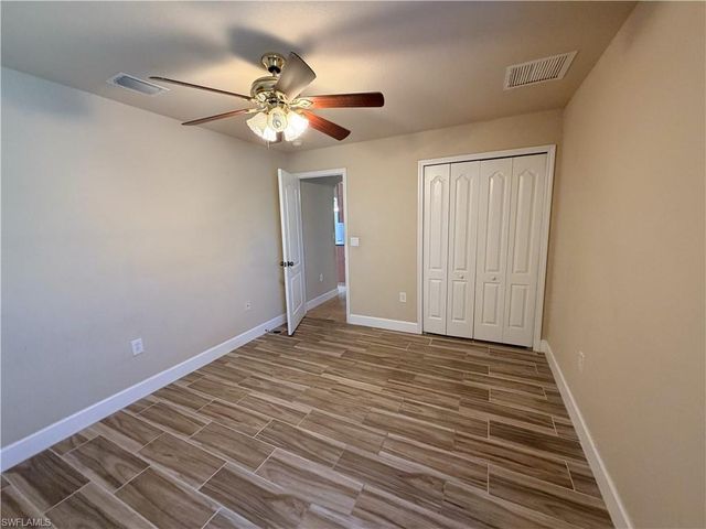 2110 SW 38th TER, Cape Coral, FL 33914