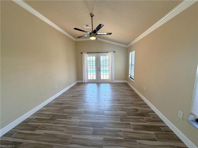 2110 SW 38th TER, Cape Coral, FL 33914