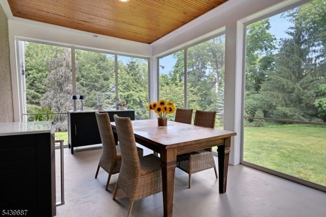 66 Ball Rd, Mountain Lakes Boro, NJ 07046
