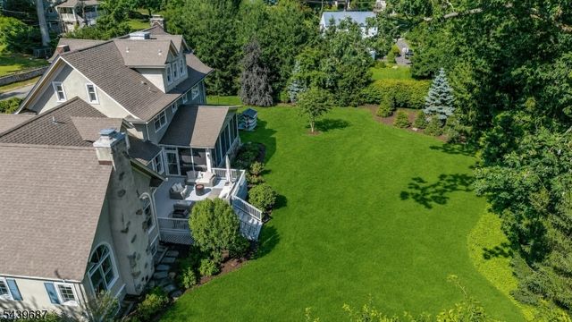 66 Ball Rd, Mountain Lakes Boro, NJ 07046