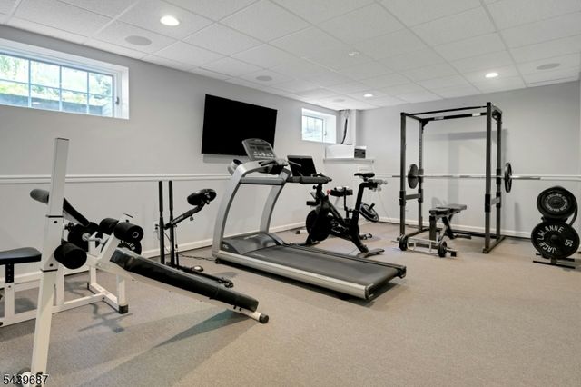66 Ball Rd, Mountain Lakes Boro, NJ 07046