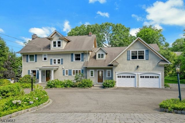 66 Ball Rd, Mountain Lakes Boro, NJ 07046