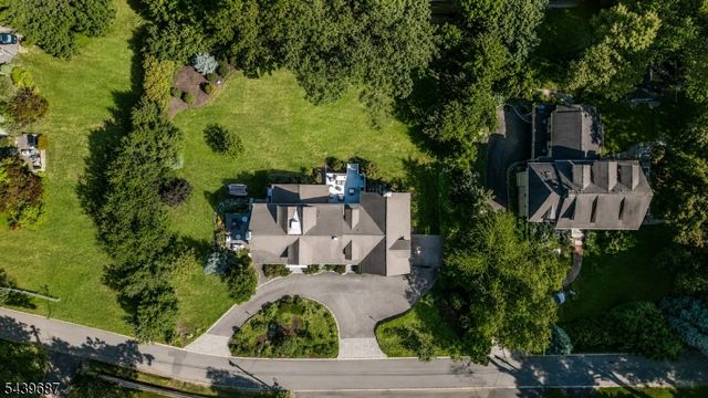 66 Ball Rd, Mountain Lakes Boro, NJ 07046