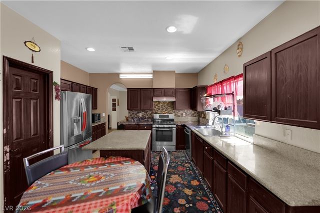 1585 Darryl Avenue, Las Vegas, NV 89123