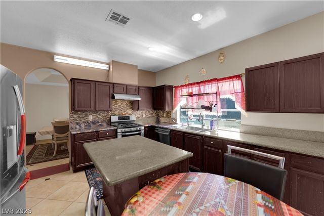 1585 Darryl Avenue, Las Vegas, NV 89123