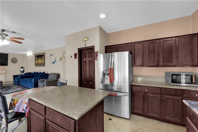 1585 Darryl Avenue, Las Vegas, NV 89123