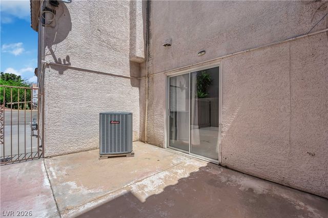 1585 Darryl Avenue, Las Vegas, NV 89123