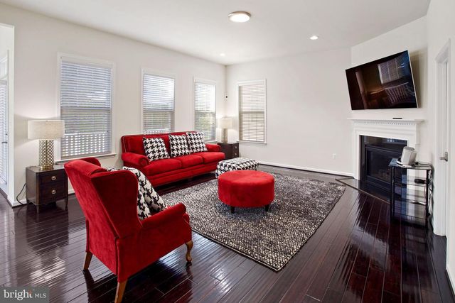 7311-A HAYFIELD RD, Alexandria, VA 22315