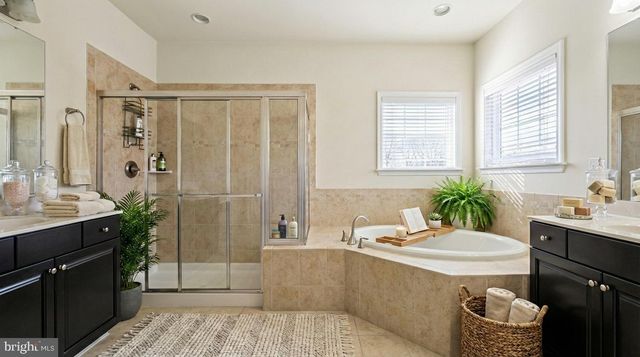 7311-A HAYFIELD RD, Alexandria, VA 22315