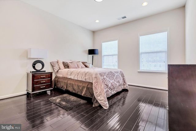 7311-A HAYFIELD RD, Alexandria, VA 22315