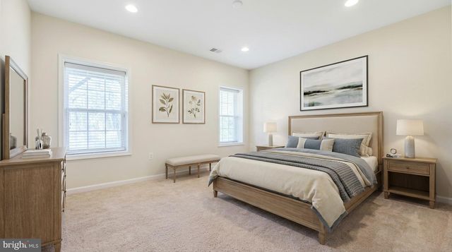 7311-A HAYFIELD RD, Alexandria, VA 22315