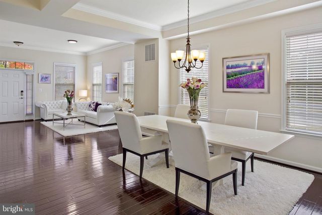 7311-A HAYFIELD RD, Alexandria, VA 22315