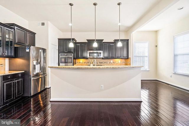 7311-A HAYFIELD RD, Alexandria, VA 22315