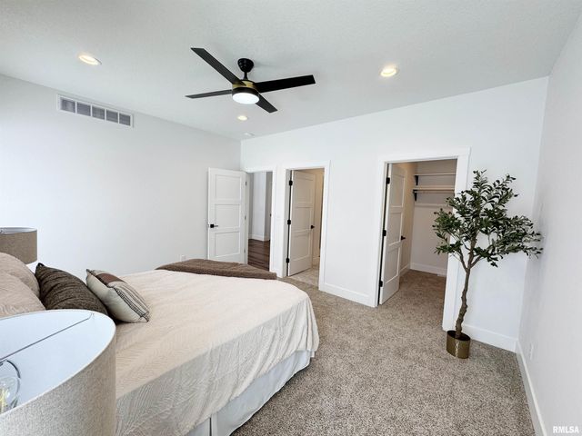 620 W NORTH Street, Mt Sterling, IL 62353