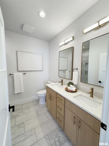 620 W NORTH Street, Mt Sterling, IL 62353