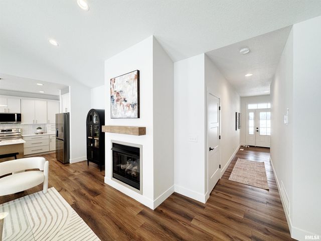 620 W NORTH Street, Mt Sterling, IL 62353