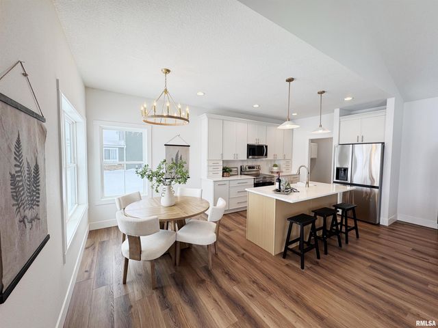 620 W NORTH Street, Mt Sterling, IL 62353