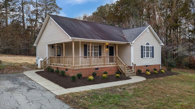 104 Holly Ranch Court, Willow Springs, NC 27592