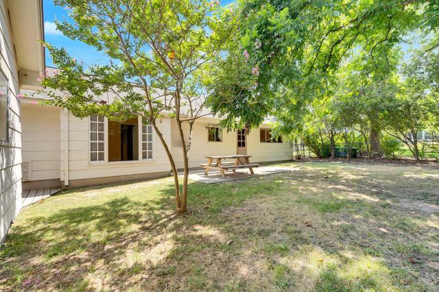2609 Richcreek RD, Austin, TX 78757