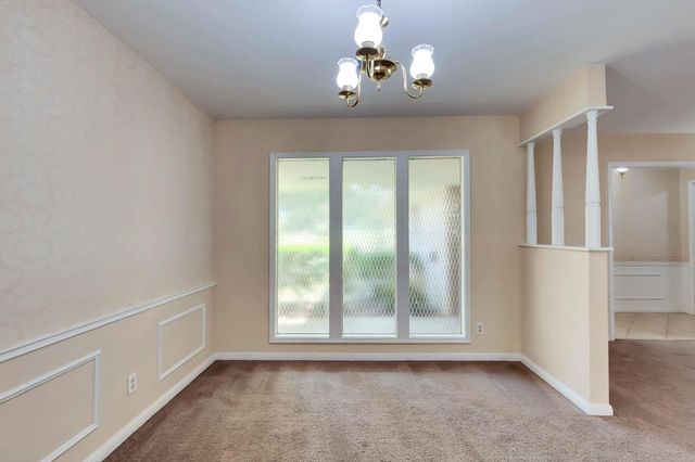 2609 Richcreek RD, Austin, TX 78757