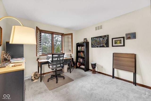 8525 Winding Ridge Road, Indianapolis, IN 46217