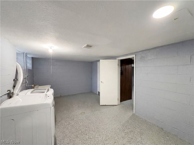 18715 Libby Road, Maple Heights, OH 44137