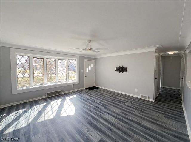 18715 Libby Road, Maple Heights, OH 44137