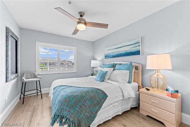 9035 Michael CIR 3, Naples, FL 34113