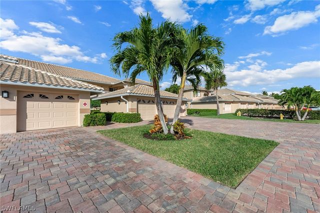 9035 Michael CIR 3, Naples, FL 34113