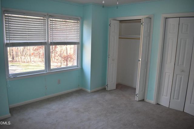 9 Pinecourt Drive, Siler City, NC 27344