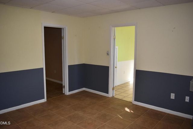 9 Pinecourt Drive, Siler City, NC 27344