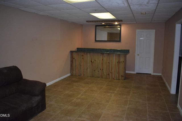 9 Pinecourt Drive, Siler City, NC 27344