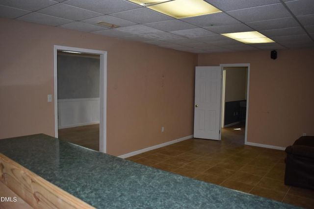 9 Pinecourt Drive, Siler City, NC 27344