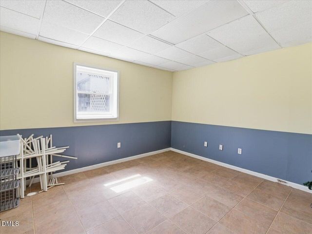 9 Pinecourt Drive, Siler City, NC 27344