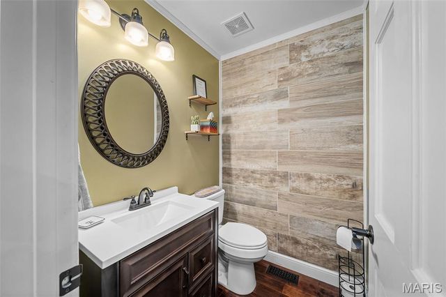 518 Spring Meadow Crossing, Wentzville, MO 63385