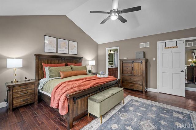 518 Spring Meadow Crossing, Wentzville, MO 63385