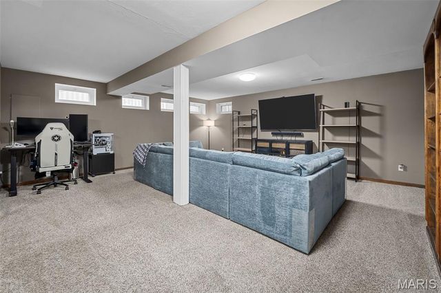 518 Spring Meadow Crossing, Wentzville, MO 63385