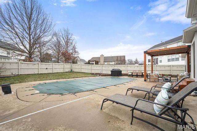 518 Spring Meadow Crossing, Wentzville, MO 63385