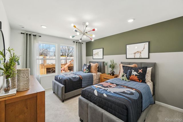 283 Lantana Drive, Brighton, MI 48116