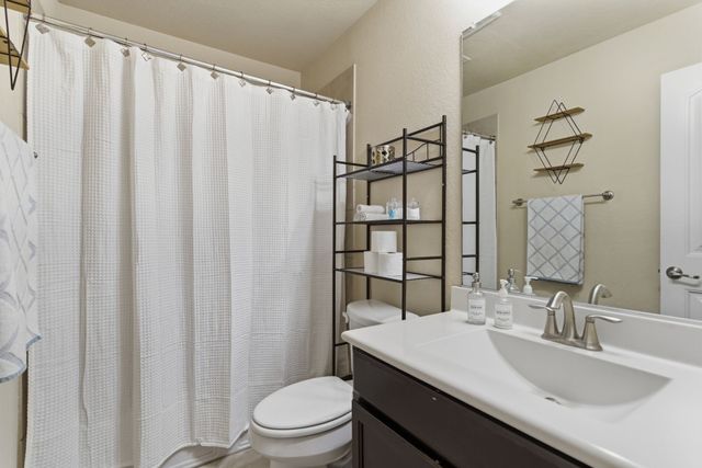 5100 Texana Drive, Frisco, TX 75036