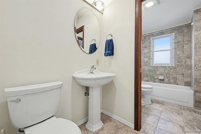 1516 Jewett Street, Ann Arbor, MI 48104